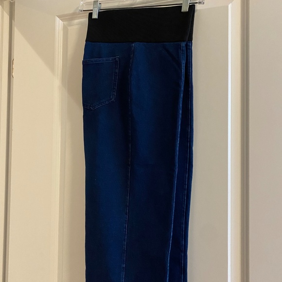 Peter Nygard Slims Capri Size L Missy Indigo - Picture 2 of 6